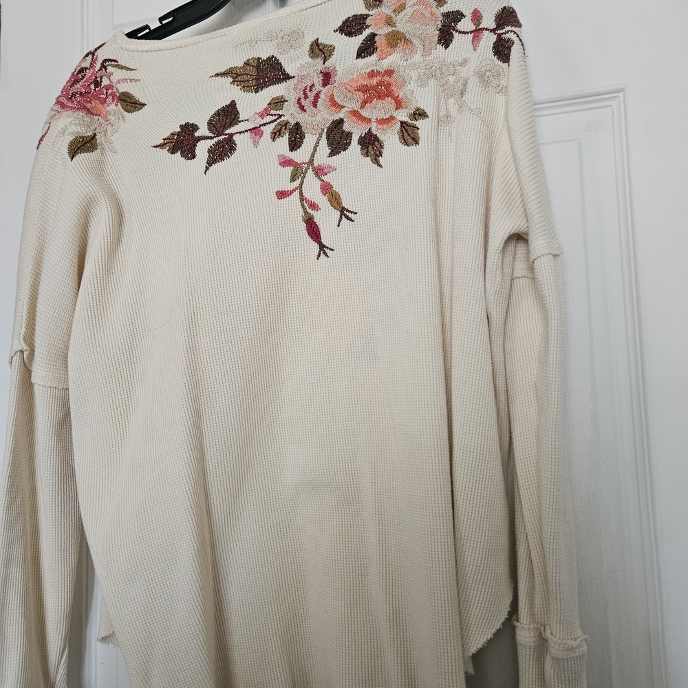 Johnny Was Cream Floral Embroidered Top - Picture 2 of 3